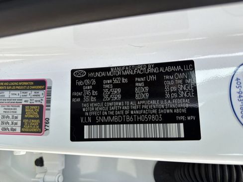 Certified 2026 Genesis GV70 2.5T Advanced AWD/4WD image 19