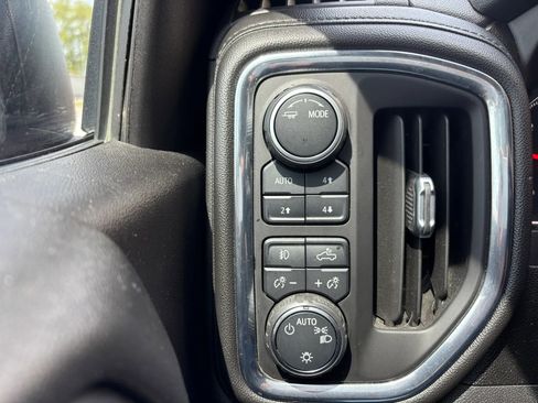 Used 2021 Chevrolet Silverado 1500 LT Trail Boss AWD/4WD image 25