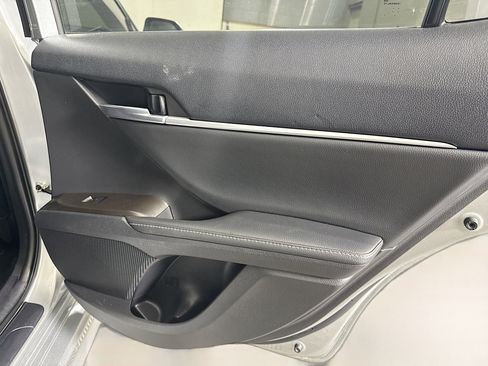 Used 2023 Toyota Camry XSE image 28