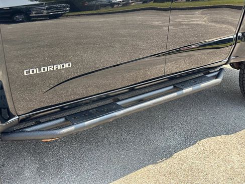 Used 2018 Chevrolet Colorado ZR2 image 12