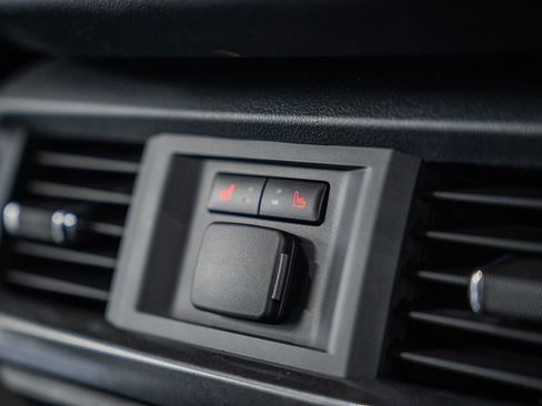 Certified 2021 Ford F150 Lariat w/ Equipment Group 502A High image 39