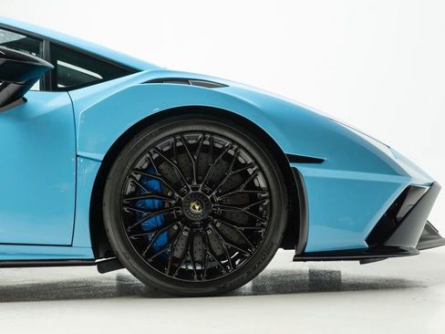Used 2022 Lamborghini Huracan STO RWD image 66