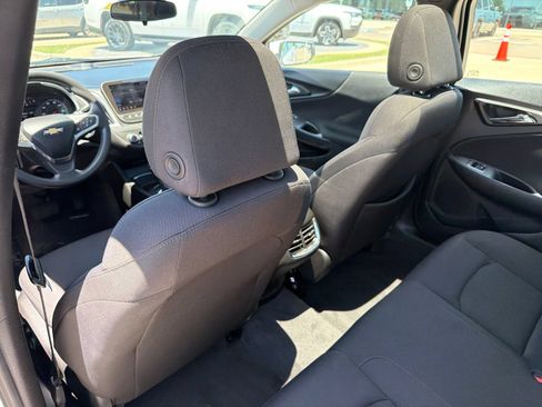 Used 2024 Chevrolet Malibu LT FWD image 17