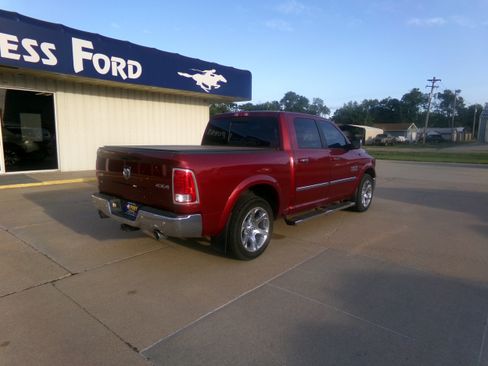 Used 2014 RAM 1500 Laramie w/ Convenience Group AWD/4WD image 3
