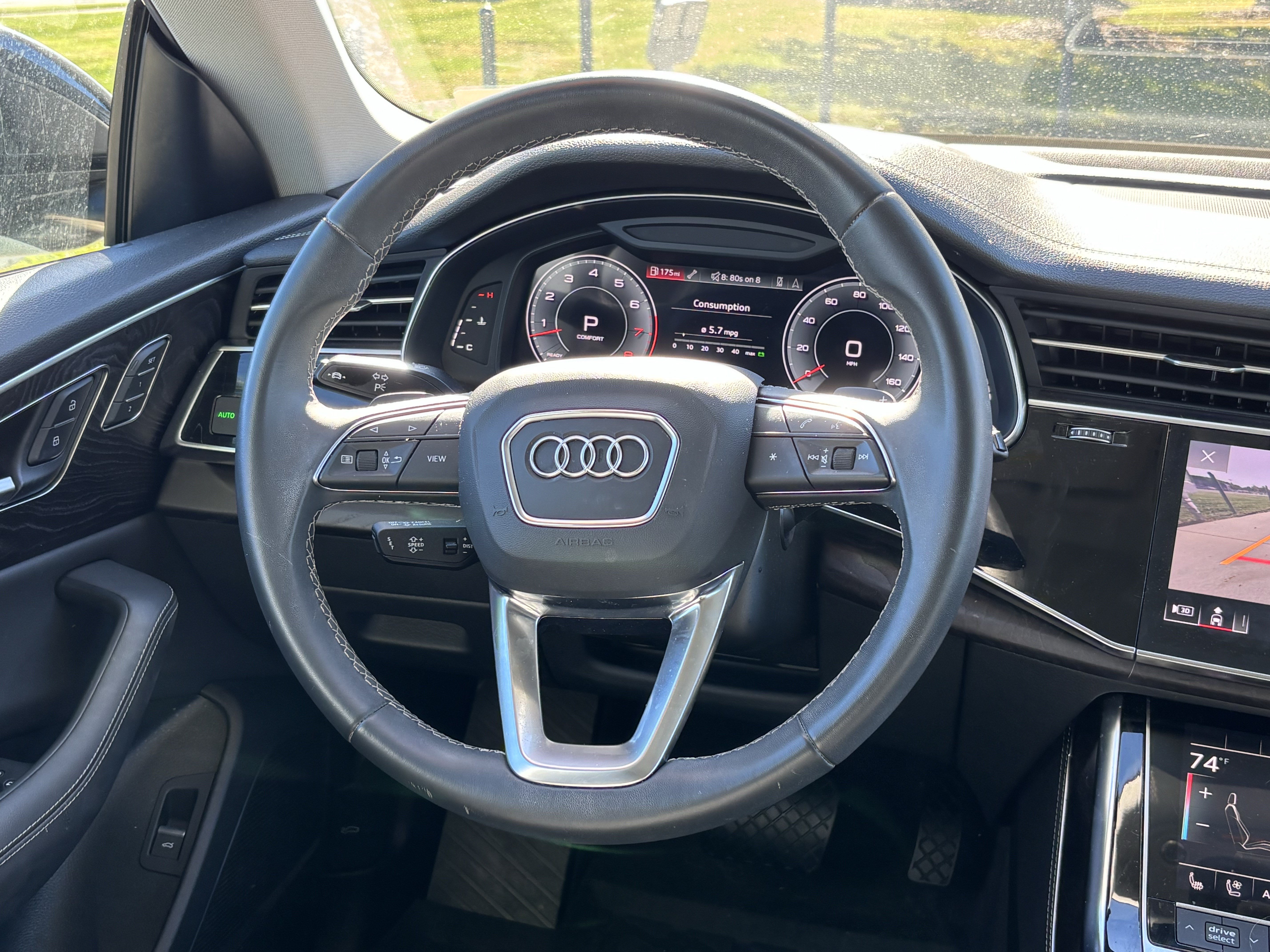 Used 2023 Audi Q8 Premium Plus w/ Premium Plus Package AWD/4WD image 20