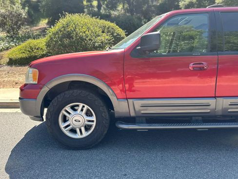 Used 2004 Ford Expedition XLT RWD image 15