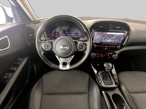 Used 2020 Kia Soul EX w/ Option Group 015 FWD image 6