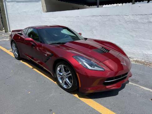 Used 2016 Chevrolet Corvette Stingray Coupe RWD image 14