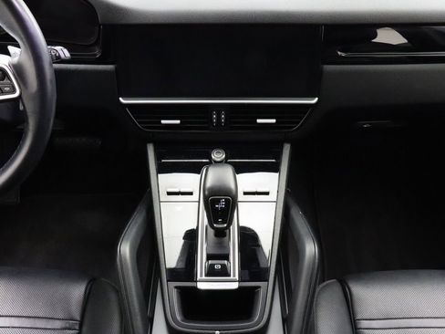 Used 2019 Porsche Cayenne AWD/4WD image 21