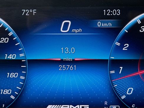 Certified 2023 Mercedes-Benz GLB 35 AMG 4MATIC image 15