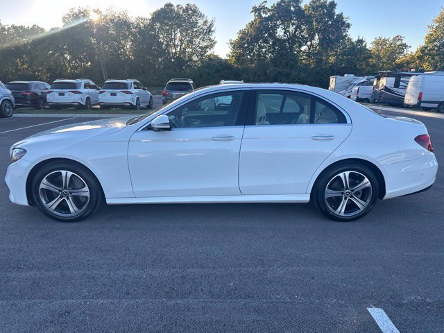 Used 2020 Mercedes-Benz E 350 4MATIC Sedan image 9