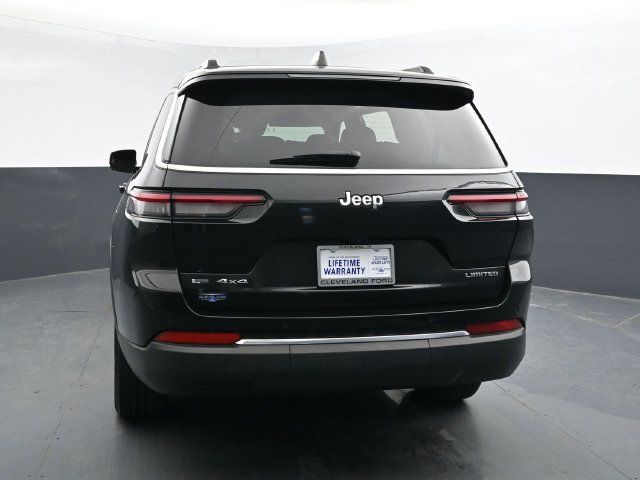 Used 2023 Jeep Grand Cherokee L Limited AWD/4WD image 6