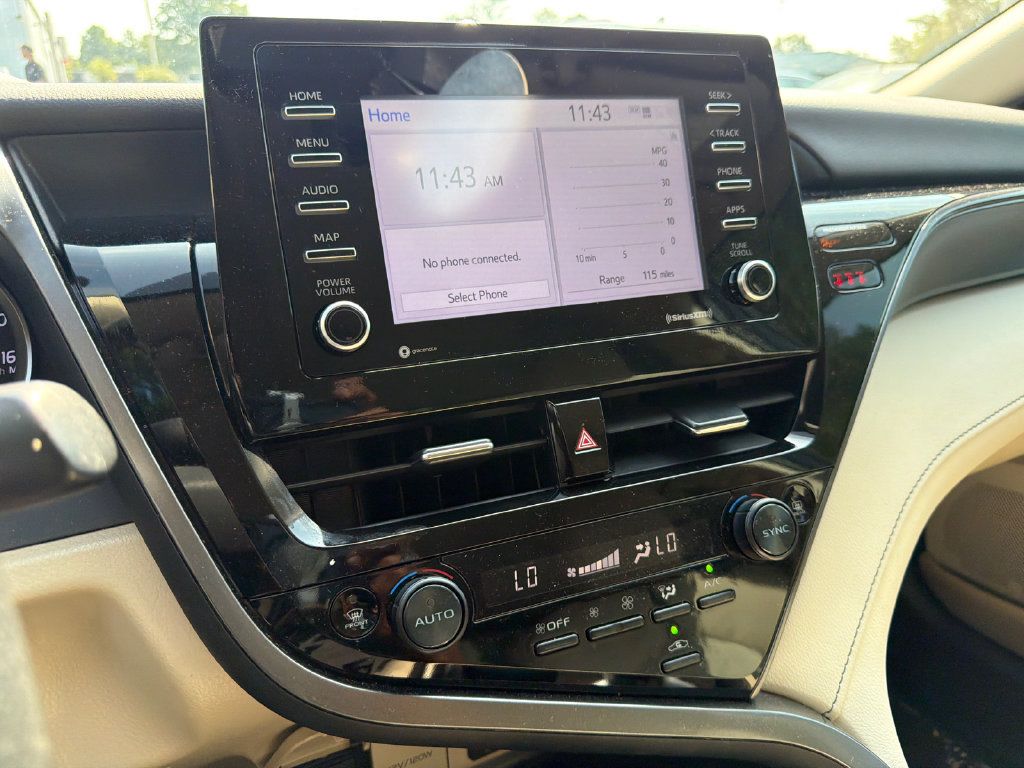 Used 2024 Toyota Camry LE FWD image 32
