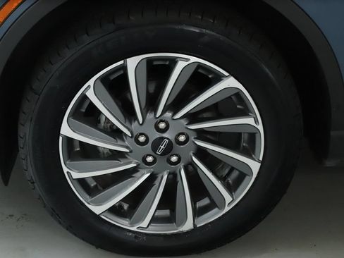 Certified 2023 Lincoln Corsair Reserve AWD/4WD image 39