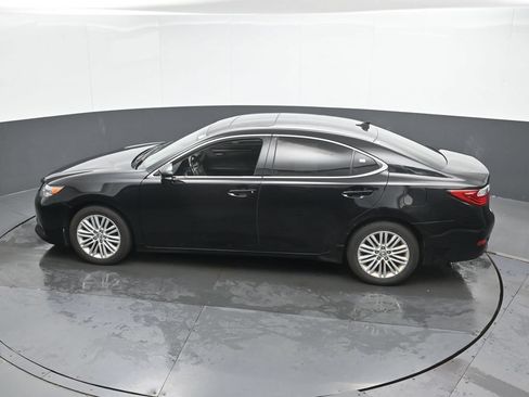 Used 2013 Lexus ES 350 w/ Luxury Pkg FWD image 33