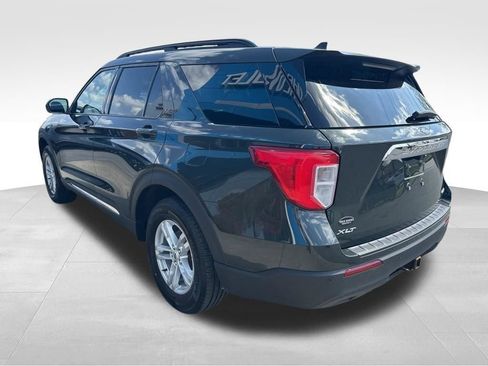Used 2022 Ford Explorer XLT w/ Class IV Trailer Tow Package AWD/4WD image 7