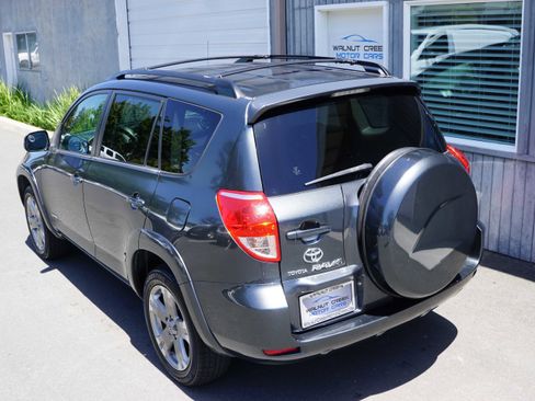 Used 2008 Toyota RAV4 Sport FWD image 17