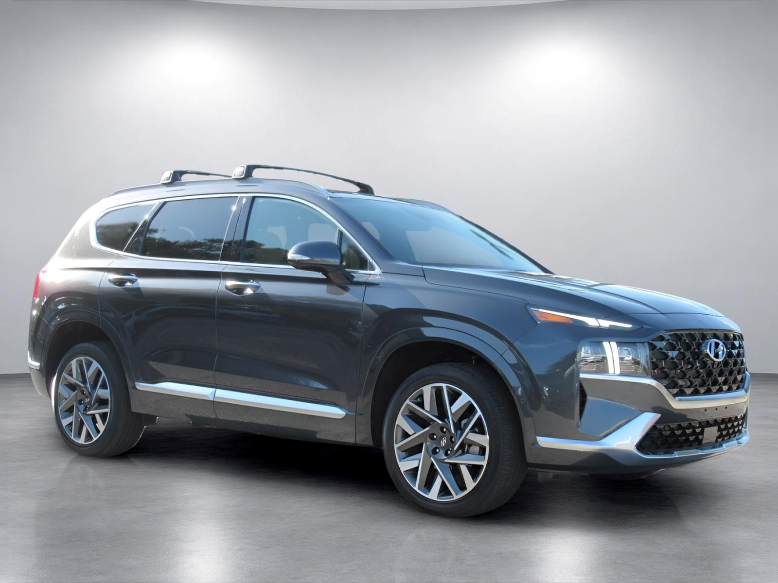 Used 2023 Hyundai Santa Fe Calligraphy AWD/4WD image 1