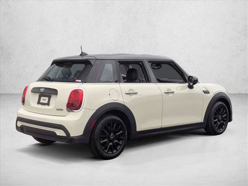 Certified 2023 MINI Cooper 4-Door Hardtop image 5