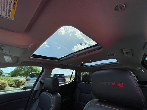 Used 2021 GMC Acadia AT4 AWD/4WD image 25
