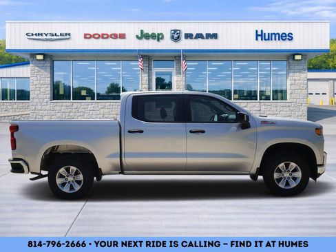 Used 2021 Chevrolet Silverado 1500 W/T w/ WT Safety Package AWD/4WD image 2