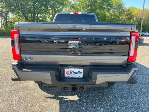 New 2025 Ford F350 Platinum image 32