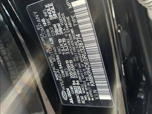 New 2024 Hyundai Ioniq 5 Limited image 18