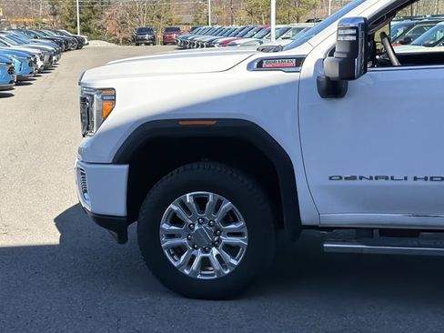Used 2021 GMC Sierra 2500 Denali image 11