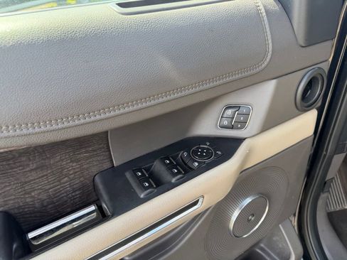 Used 2020 Ford Expedition Max Limited image 15