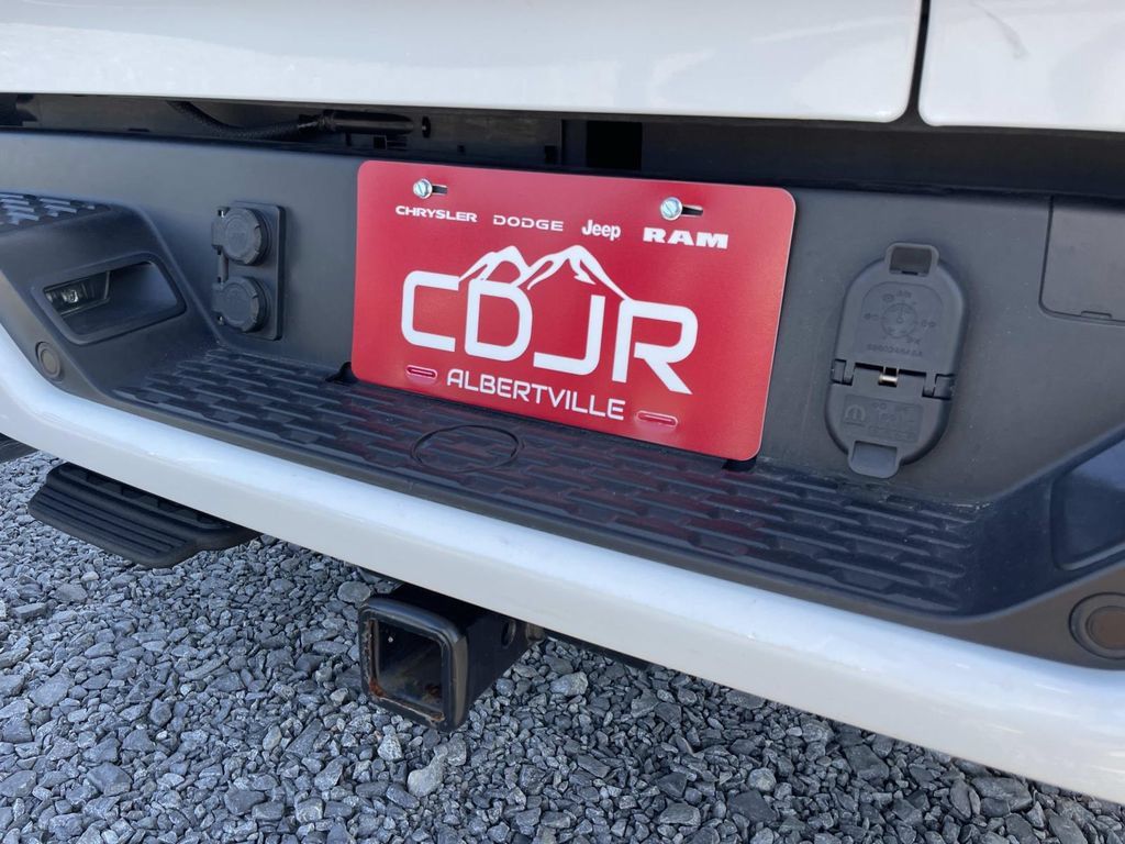 Used 2025 RAM 1500 Limited AWD/4WD image 22