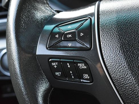 Used 2019 Ford Explorer Platinum AWD/4WD image 15