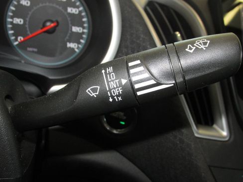 Used 2024 Chevrolet Malibu LT image 18