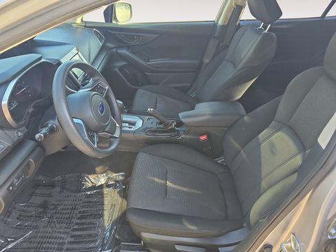 Used 2018 Subaru Impreza 2.0i Premium image 22