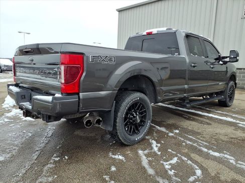 Used 2020 Ford F350 Lariat image 6