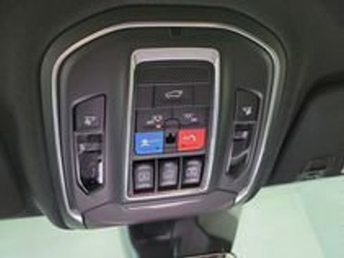 New 2026 Jeep Grand Cherokee Limited AWD/4WD image 18