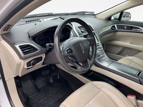 Used 2017 Lincoln MKZ Reserve w/ Technology Package image 17