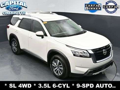 Used 2023 Nissan Pathfinder SL image 29