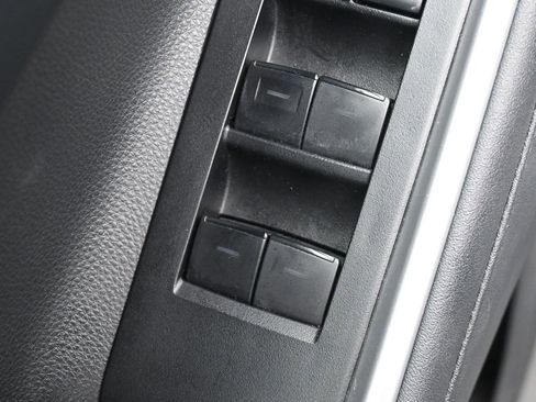 Certified 2023 Toyota Highlander XSE image 14