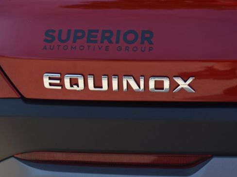 New 2027 Chevrolet Equinox LT FWD image 7