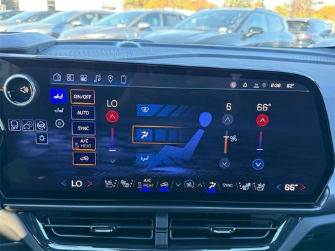 New 2026 Chevrolet Equinox EV RS image 17