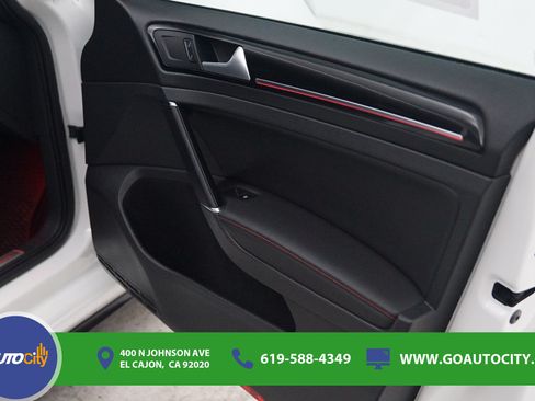 Used 2016 Volkswagen GTI Autobahn w/ Lighting Package (SEL) FWD image 16