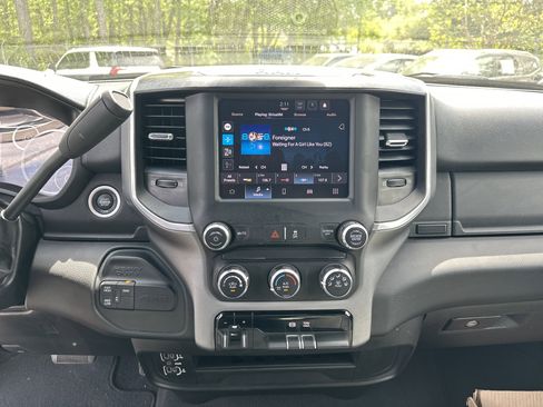Used 2024 RAM 2500 Big Horn image 32