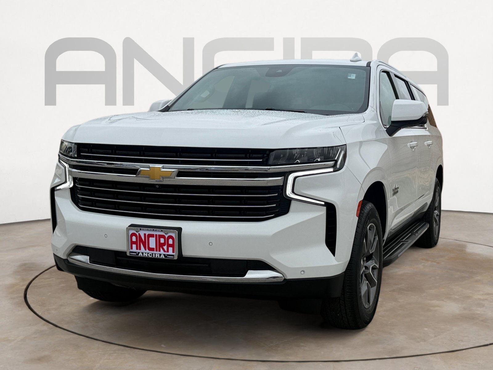 Used 2024 Chevrolet Suburban LT w/ Luxury Package RWD image 6