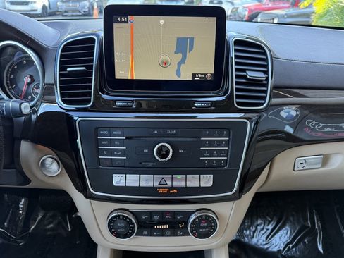 Used 2017 Mercedes-Benz GLS 450 4MATIC w/ Premium Package image 27