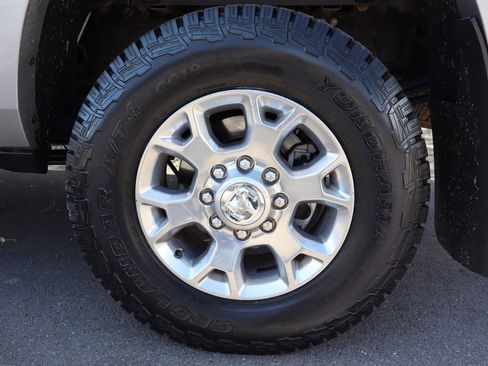 Used 2020 RAM 3500 Laramie AWD/4WD image 42