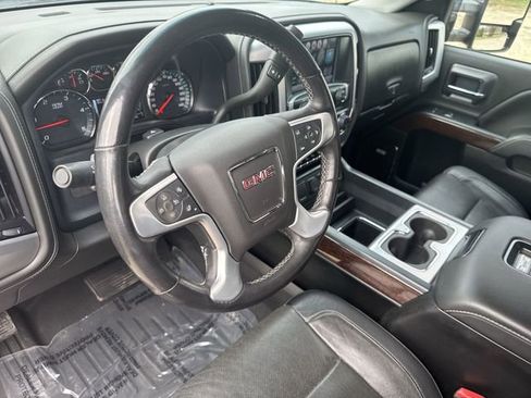 Certified 2019 GMC Sierra 2500 SLT w/ Duramax Plus Package image 12
