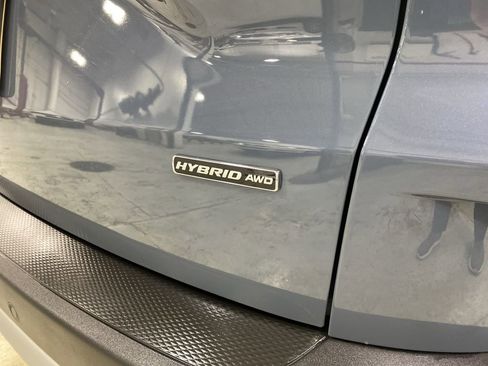 Used 2025 Ford Escape Platinum w/ Premium Technology Package image 42