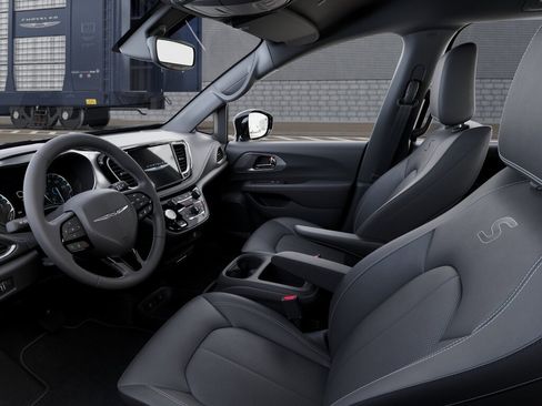 New 2026 Chrysler Pacifica Select w/ S Appearance Package FWD image 22