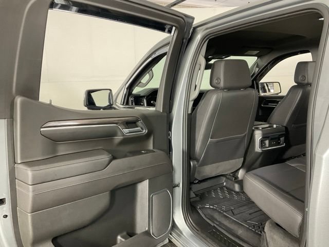 Used 2023 Chevrolet Silverado 1500 LTZ AWD/4WD image 30