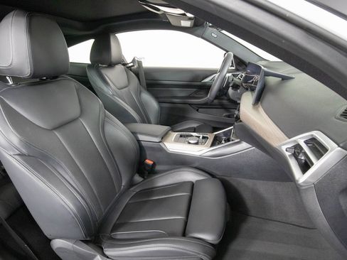 Used 2025 BMW 430i Coupe image 14